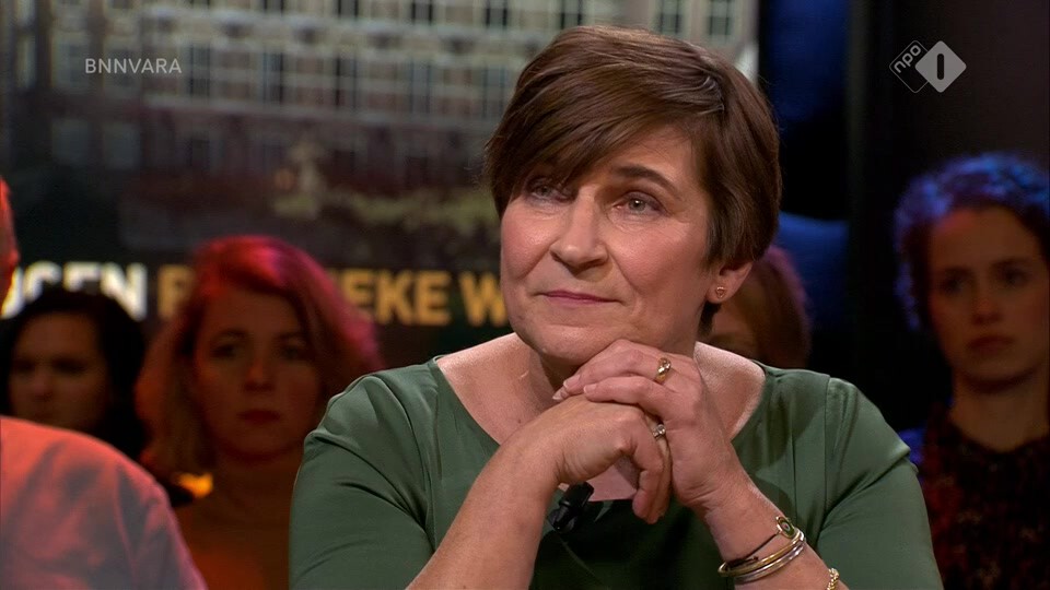 Lilianne Ploumen (PvdA) en Joost Vullings bespreken de turbulente politieke week