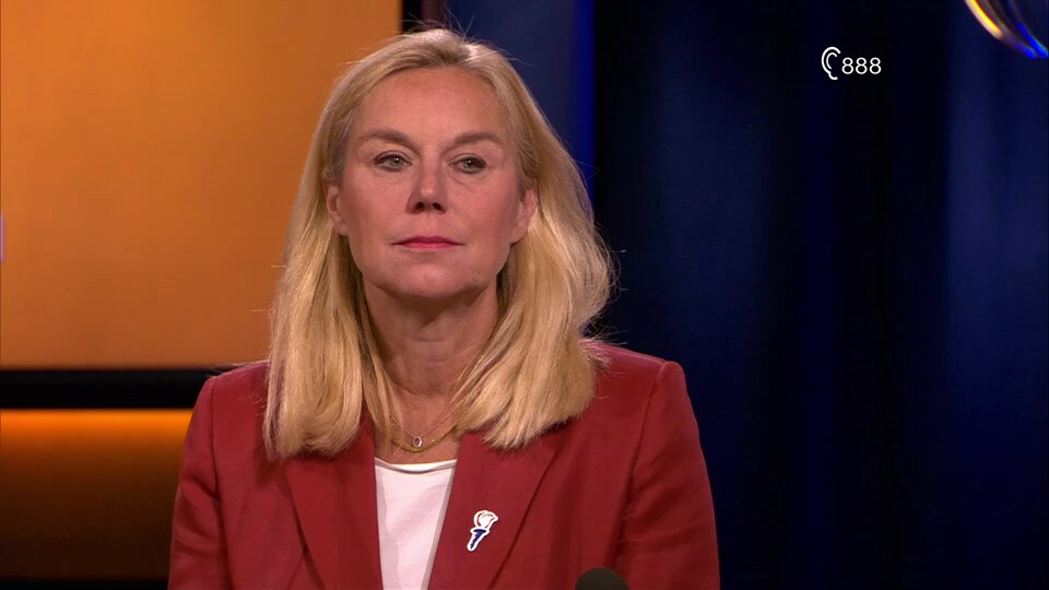 Minister Sigrid Kaag roept in Van Randwijklezing op tot internationale solidariteit en waarschuwt voor toenemend antisemitisme