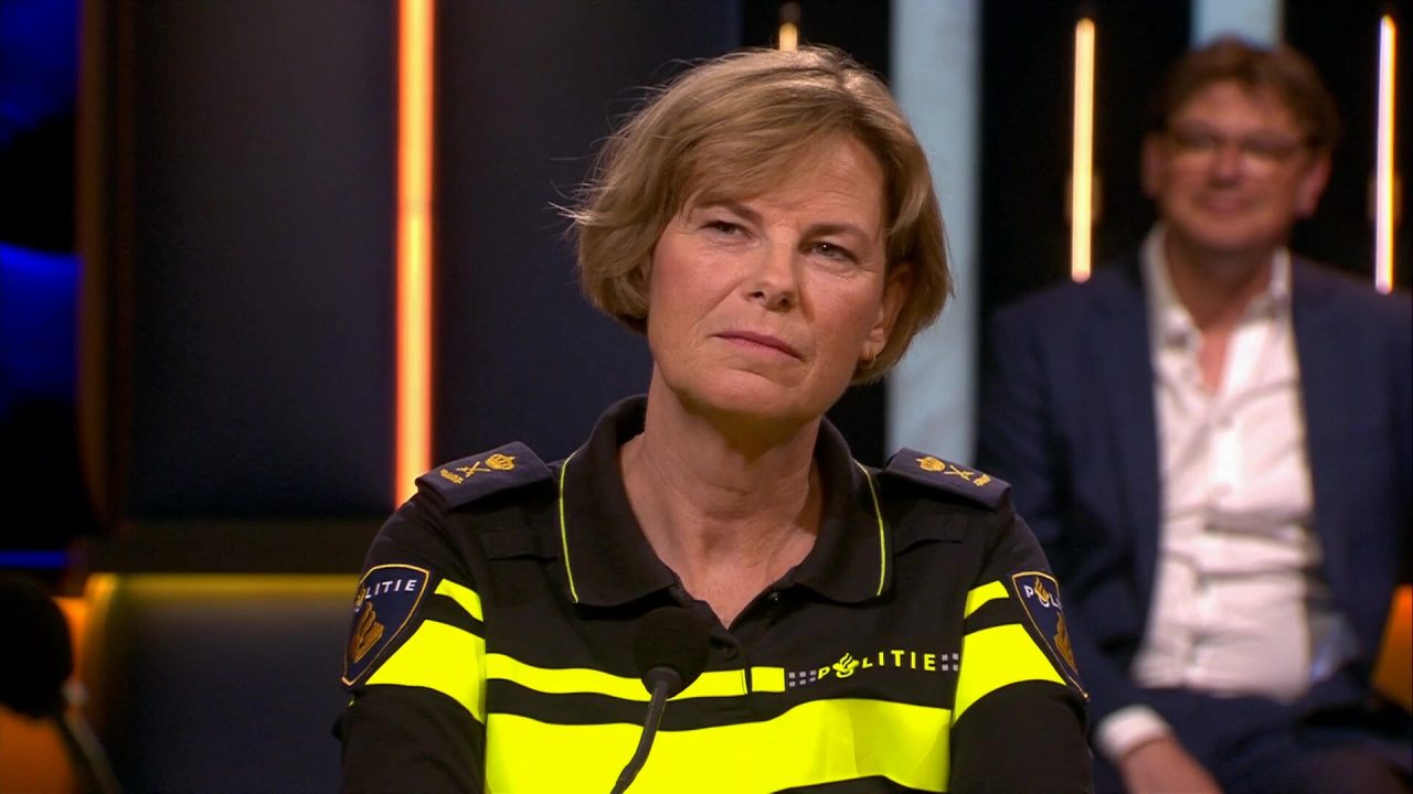 Jannine van den Berg en Wouter Laumans over het grootste Nederlandse rechercheonderzoek ooit