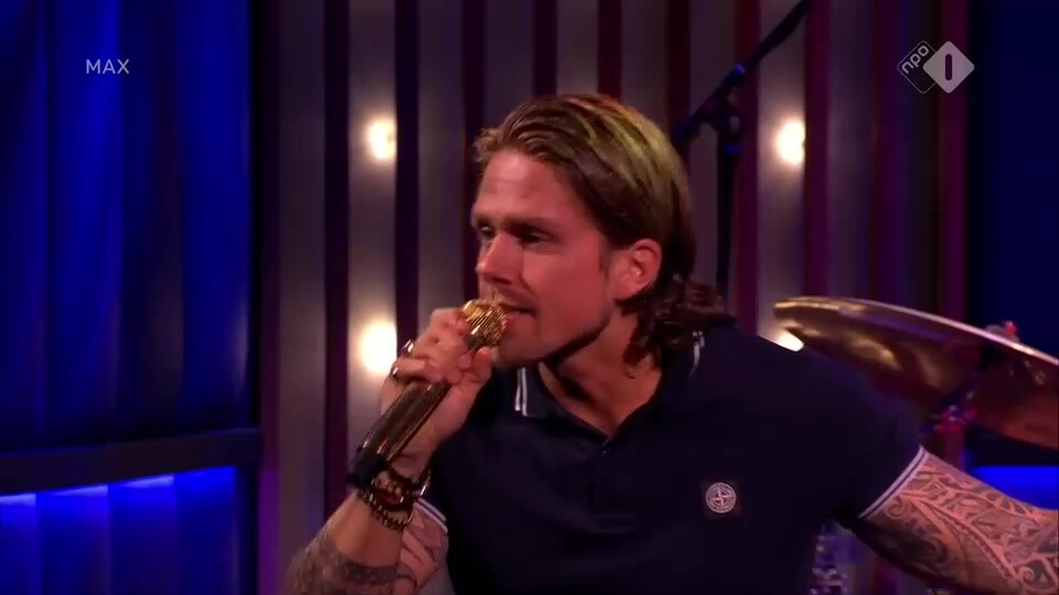 André Hazes jr. zingt ‘Het is wat het is’