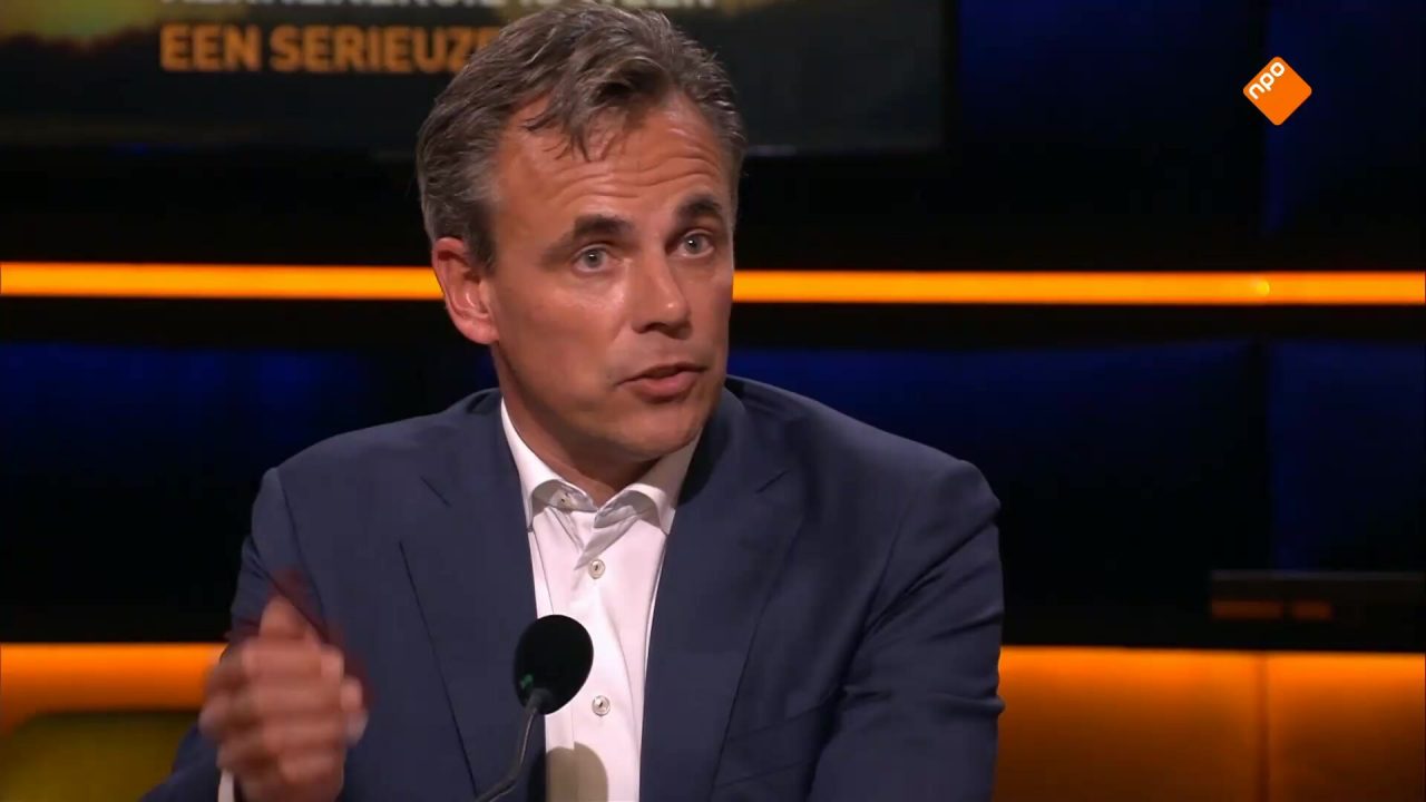 Mark Harbers (VVD) en Tom van der Lee (GroenLinks) in debat over kernenergie