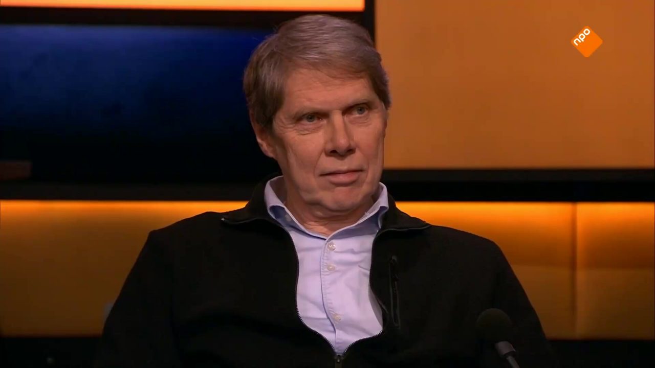 Wim Daniëls en Huub Stapel gaan op zoek naar het typisch Nederlandse dorpsgevoel