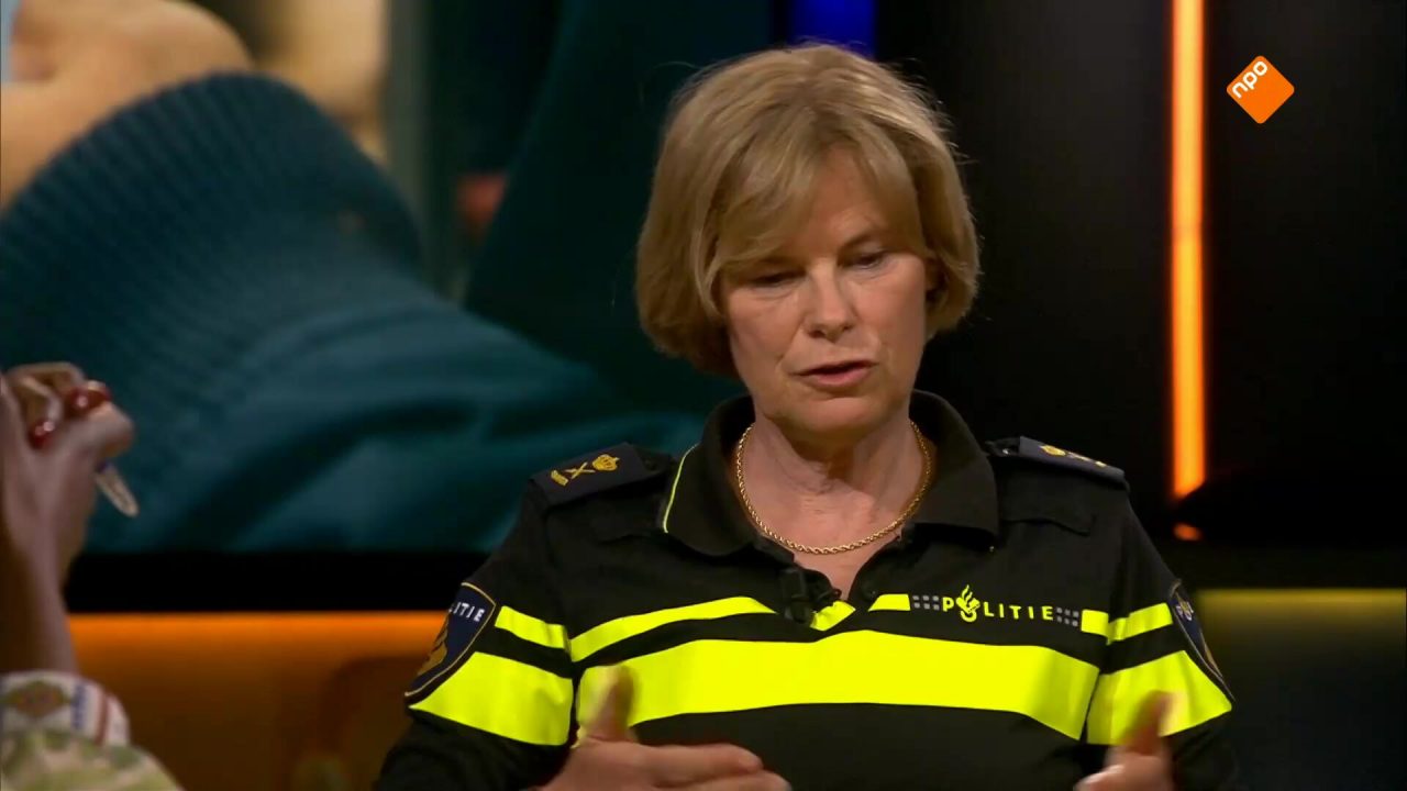 Jannine van den Berg over een gigantische internationale undercoveractie van de politie