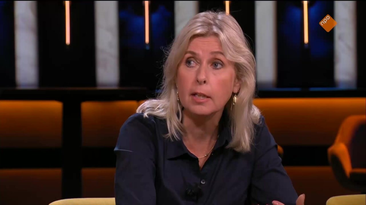 Nadja Jungmann, Linda Bovendeert en Mineke Veldhuijzen over geldstress