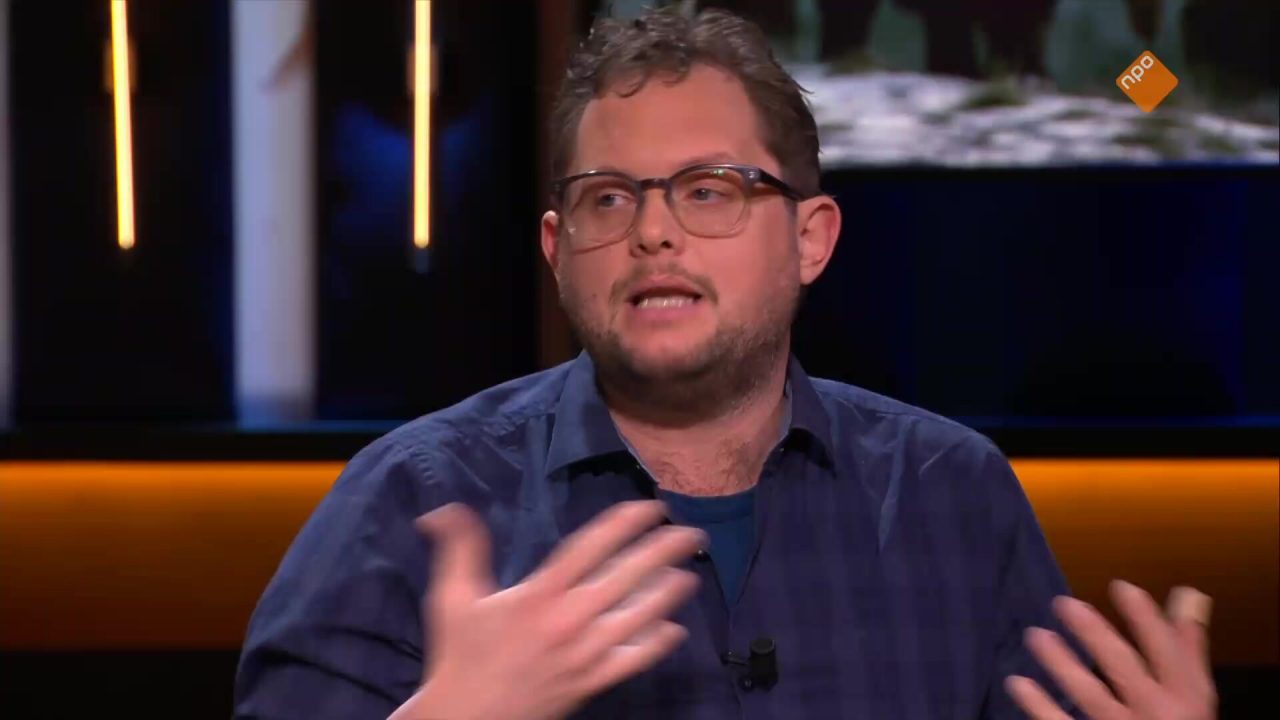 Bas Korsten en Diederik Jekel over een gehaktbal gemaakt van mammoet-DNA