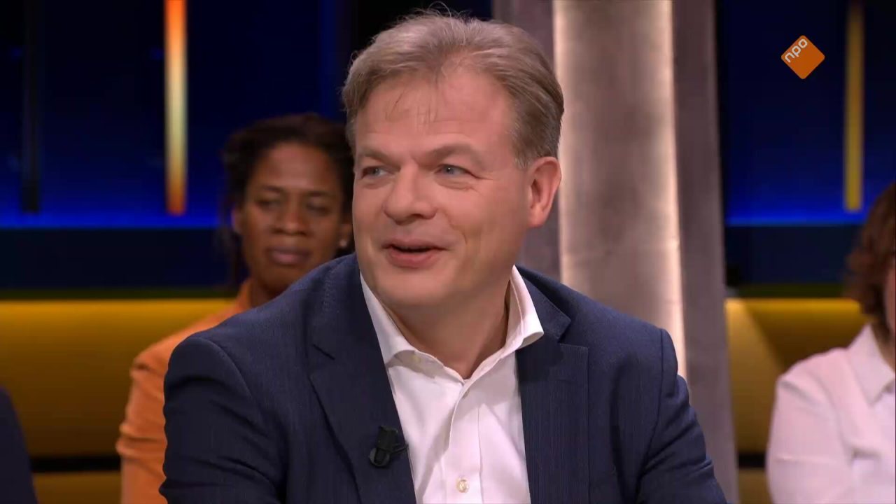 Pieter Omtzigt en de volledige top 20 van zijn kandidatenlijst over Nieuw Sociaal Contract